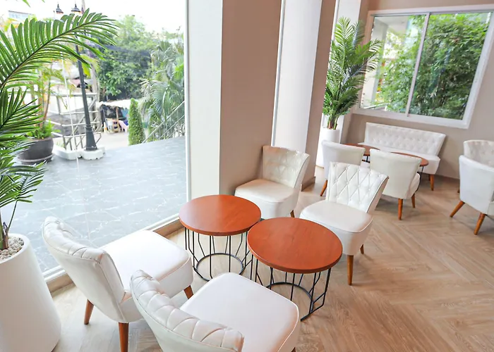 Hotel B2 Suan Luang Rama 9 Srinakarin 42 Boutique & Budget