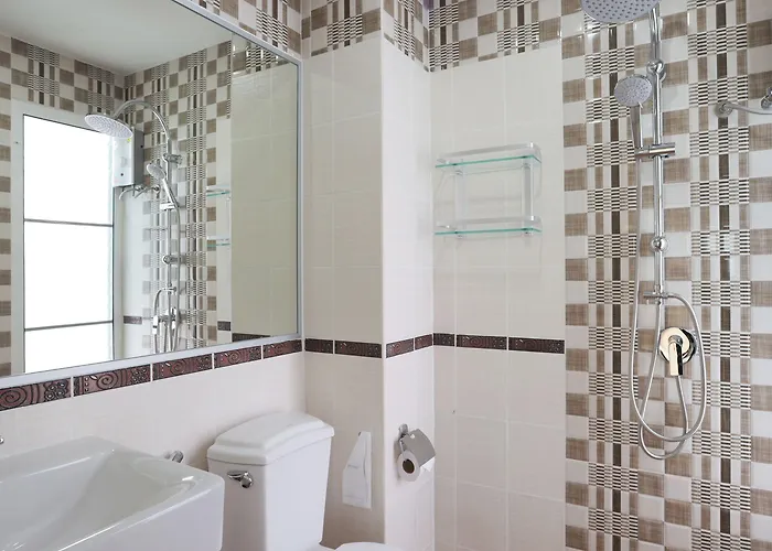 מלון B2 Suan Luang Rama 9 Srinakarin 42 Boutique & Budget 3*