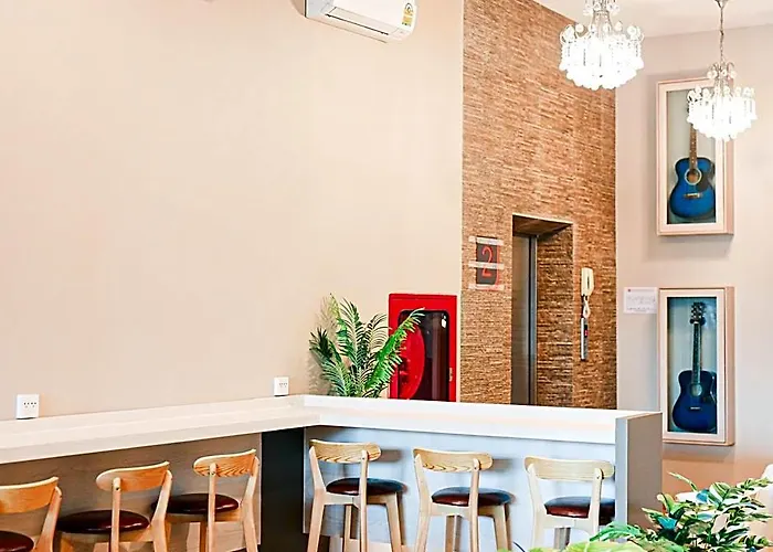 B2 Suan Luang Rama 9 Srinakarin 42 Boutique & Budget מלון 3*